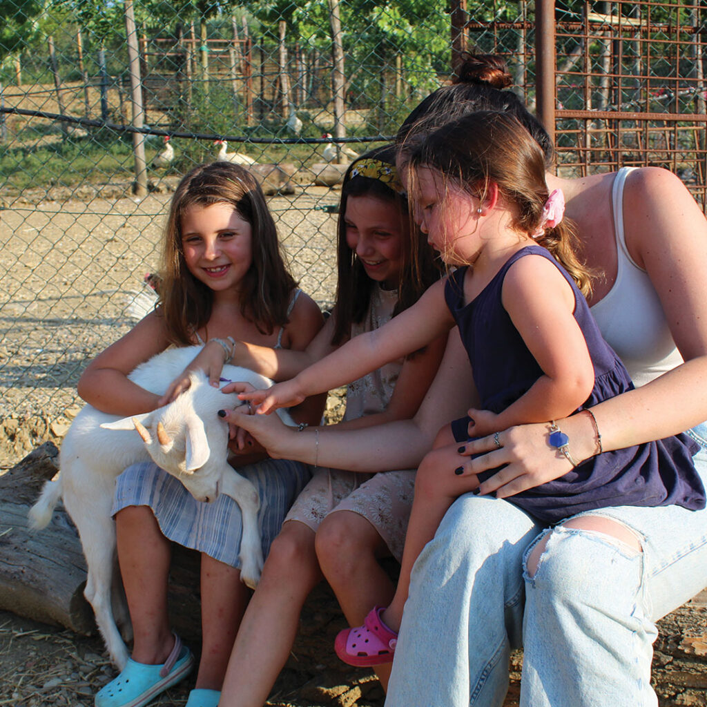 bambini-campagna-animali